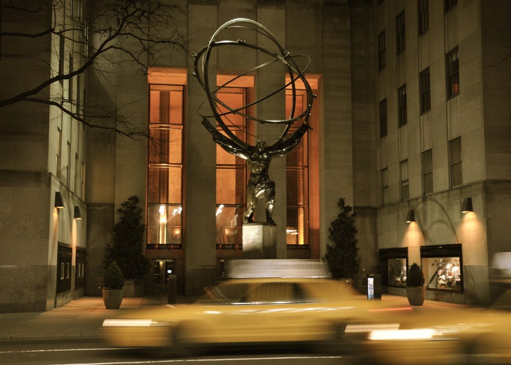 Atlas Statue with Cabs