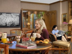 Casablanca Hotel, Manhattan Digest