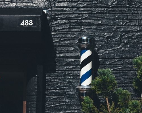 Blue &amp; Black, Manhattan Digest
