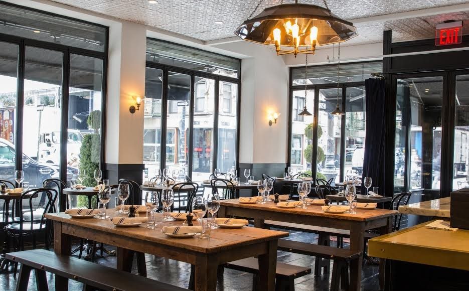 Manhattan Digest, Galli