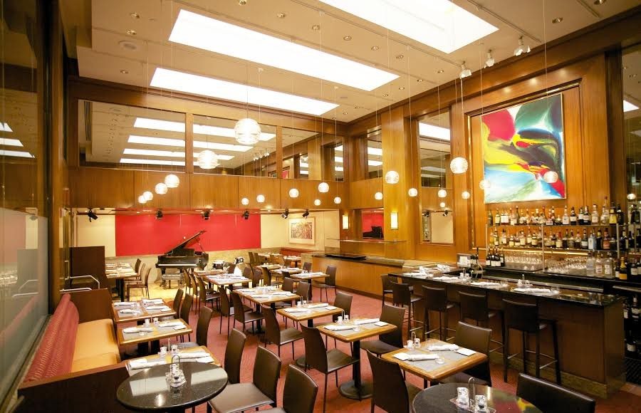 Manhattan Digest, Kitano Hotel