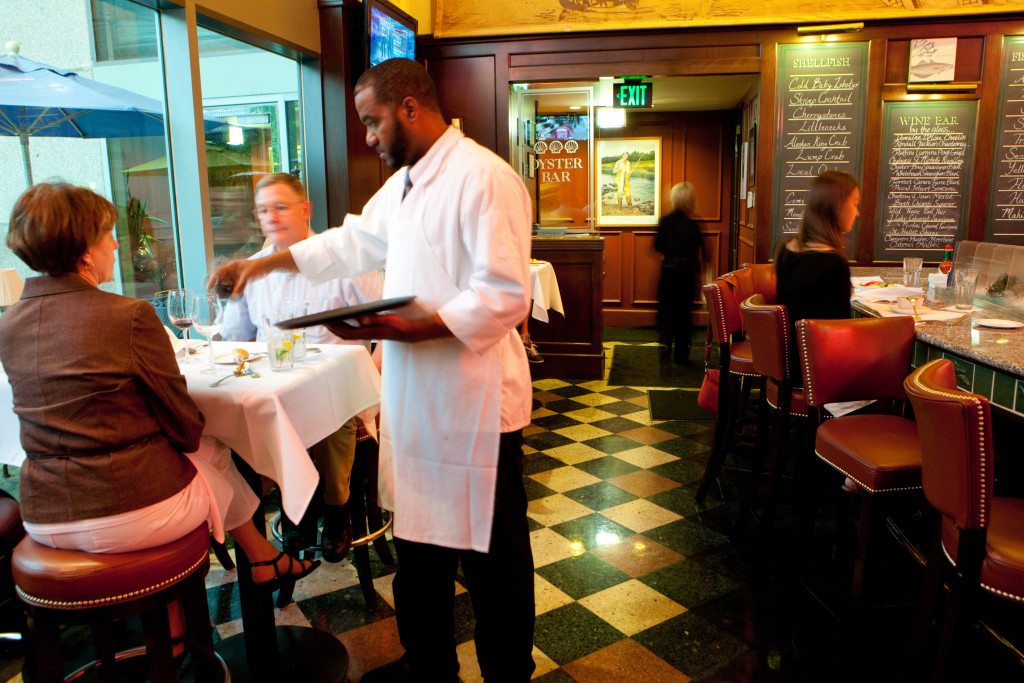 Manhattan Digest, Hemenway